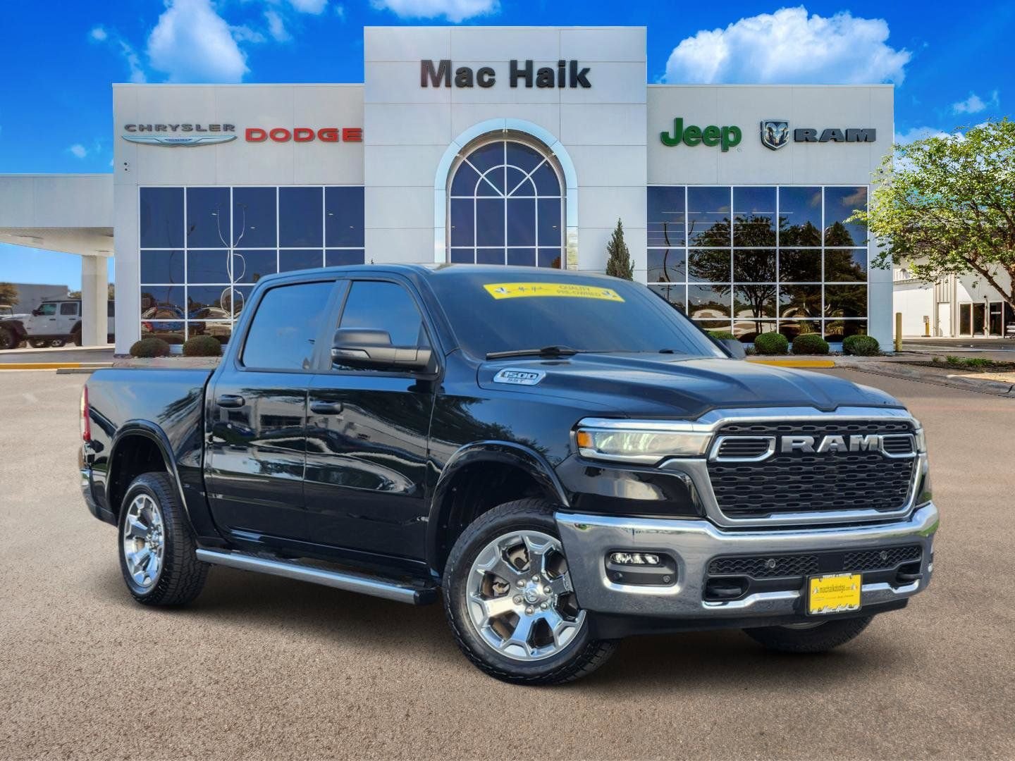 2025 RAM 1500 Big Horn/Lone Star 4x4 Crew Cab 5'7's photo