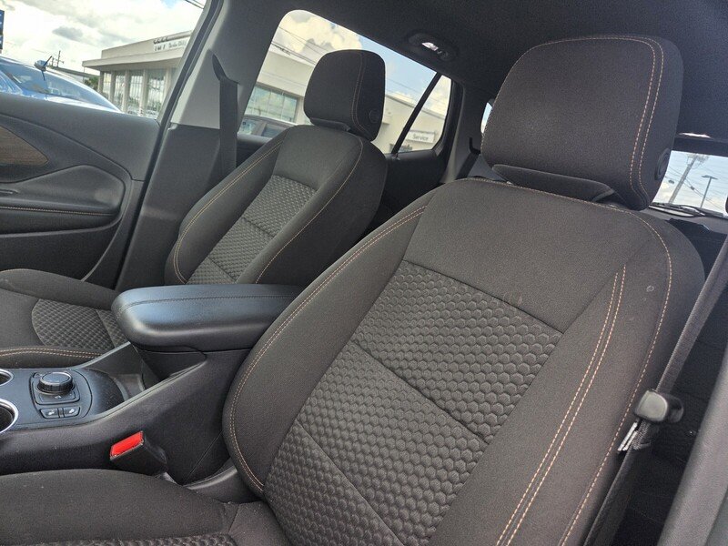 Used 2019 Gray GMC SLE image 11