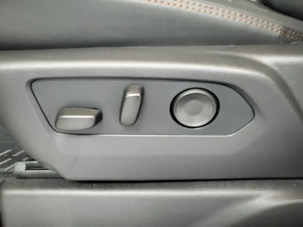 2026 GMC Sierra 2500HD AT4 - Photo 6