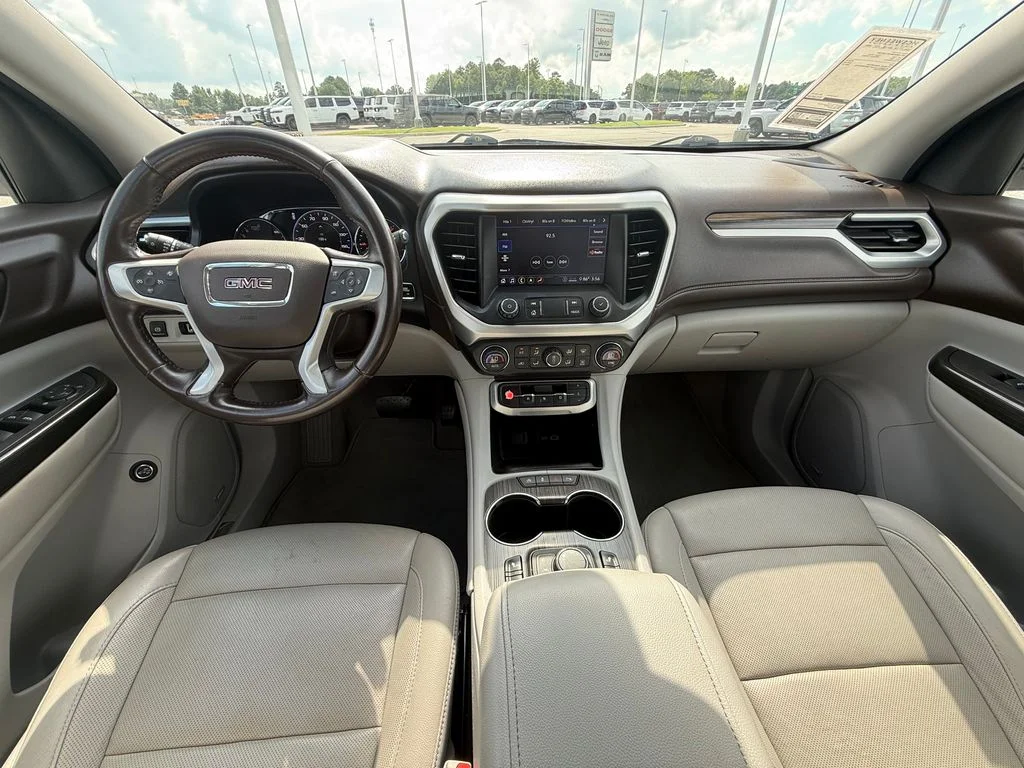 Used 2020 White GMC SLT image 7