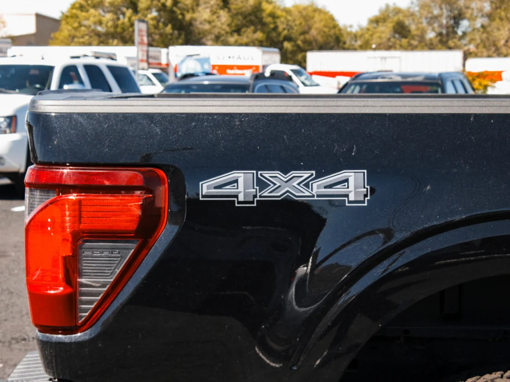 Used 2025 Black Ford XLT image 5