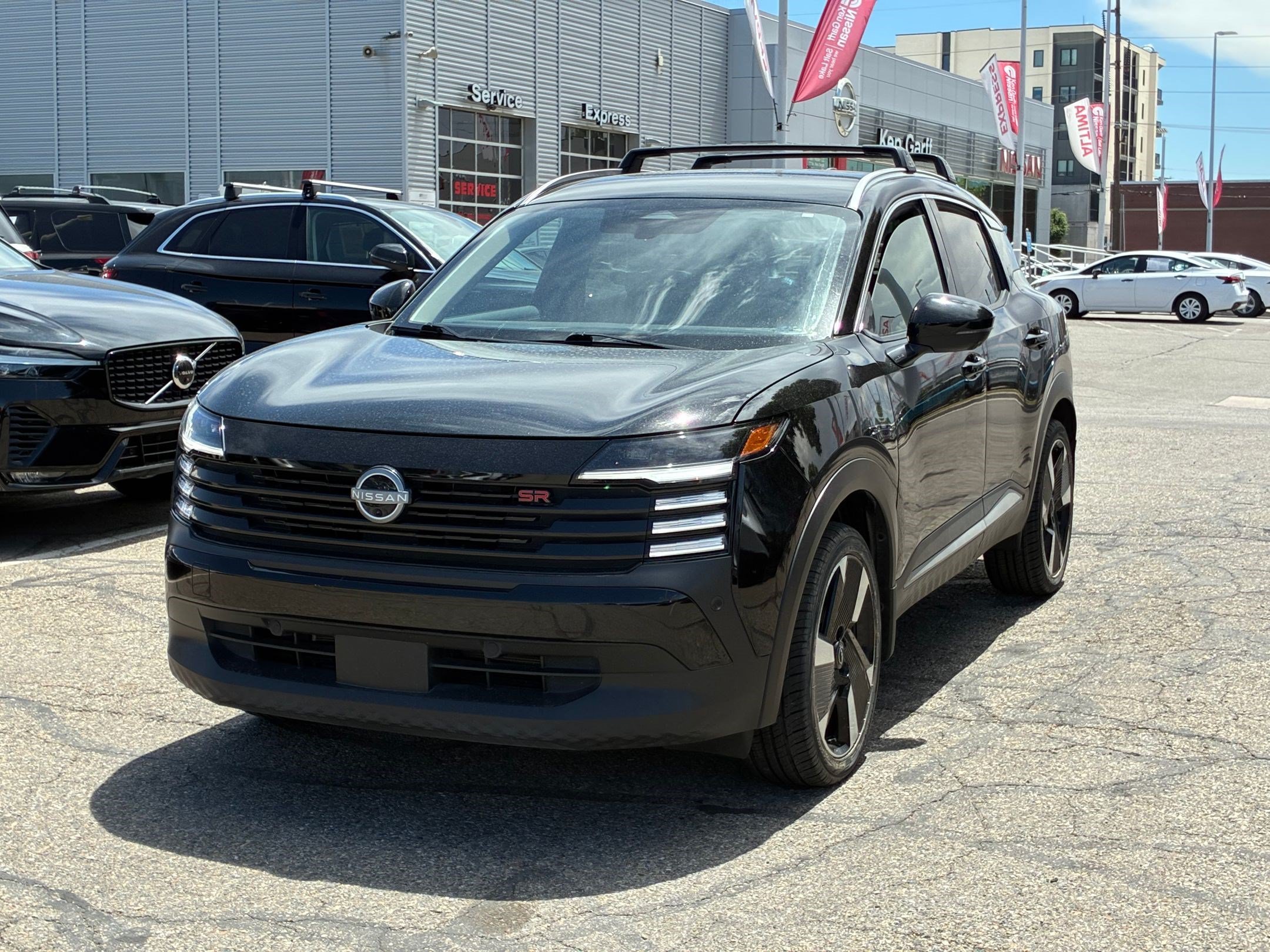 Certified Used 2025 Super Black Nissan SR image 9