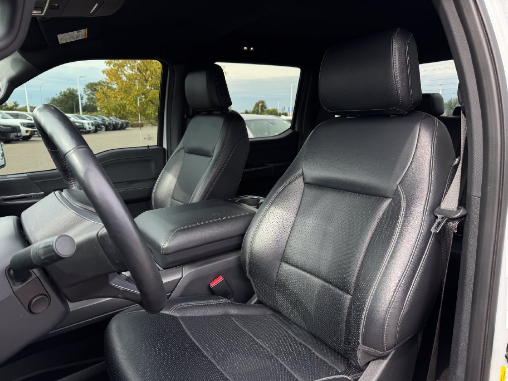 Used 2024 Avalanche Ford Lariat image 9