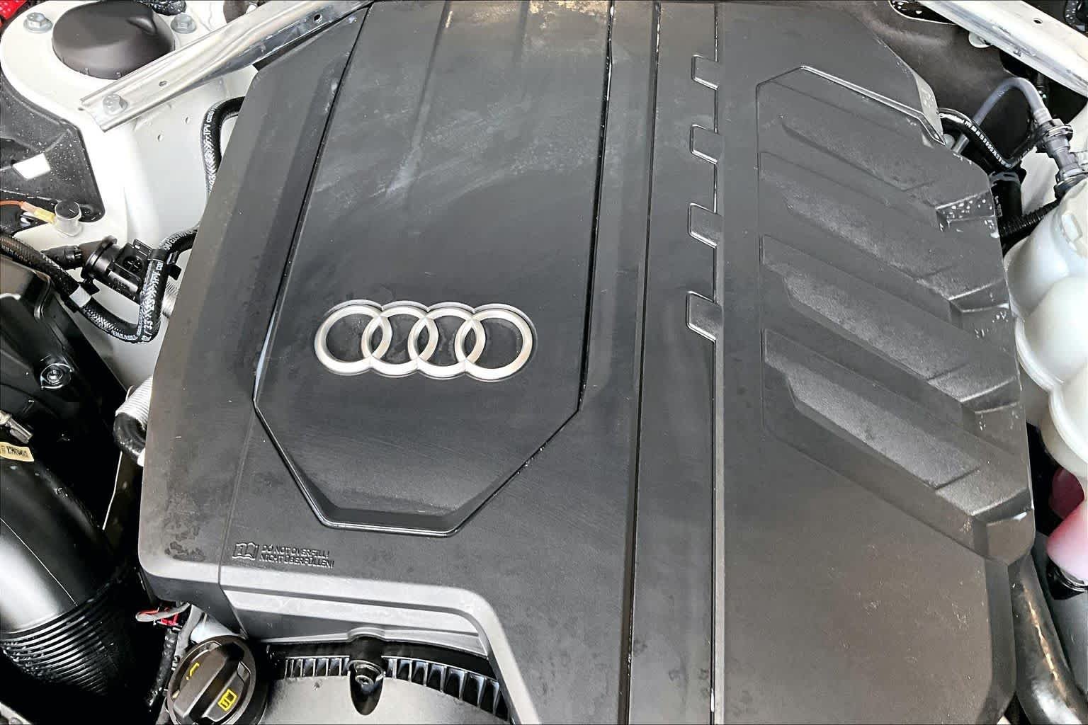 Used 2024 Glacier White Metallic Audi S line Premium Plus image 33