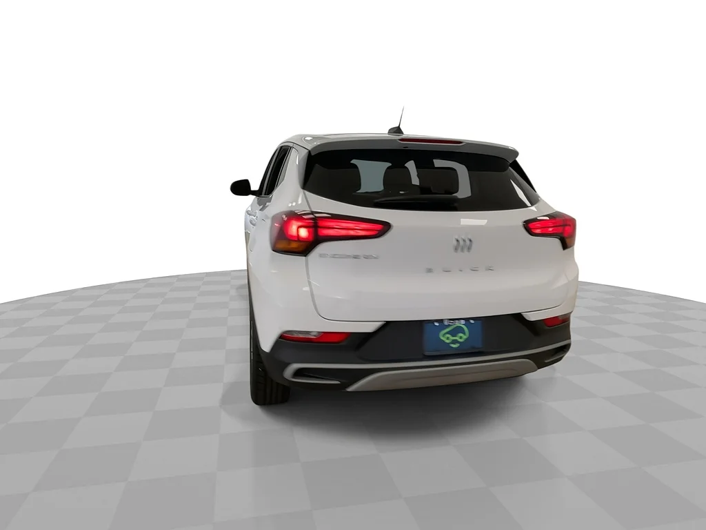 Used 2024 WHITE Buick Preferred image 8