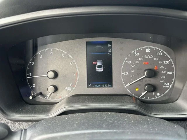 Used 2025 White Toyota LE image 25