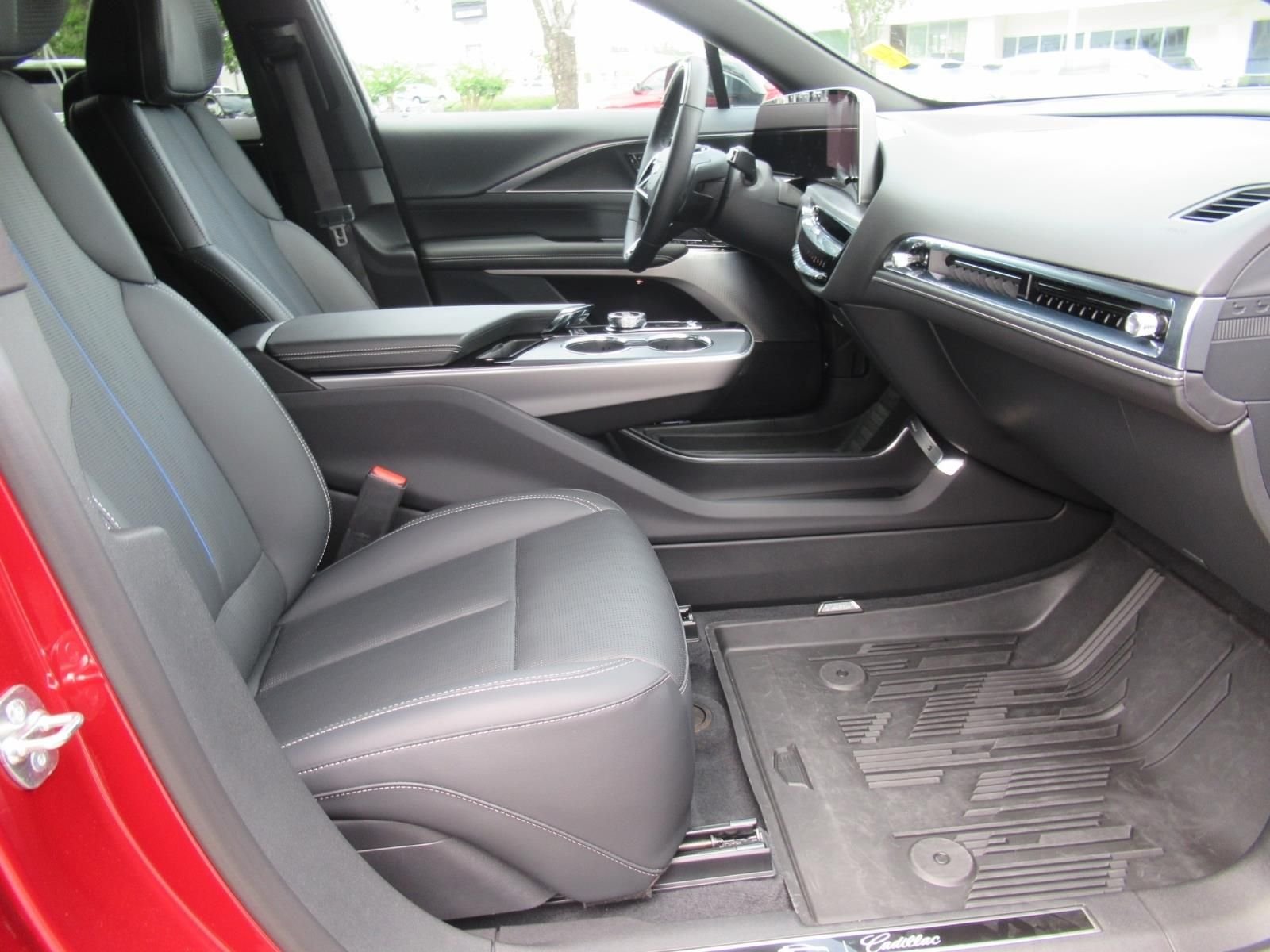 Used 2025 Red Cadillac Luxury image 11