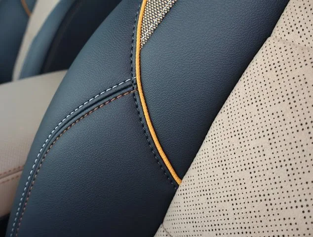 2027 Chevrolet Equinox ACTIV - Photo 11