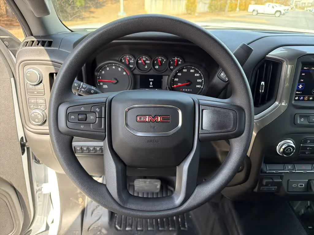 New 2026 Summit White GMC Pro image 23