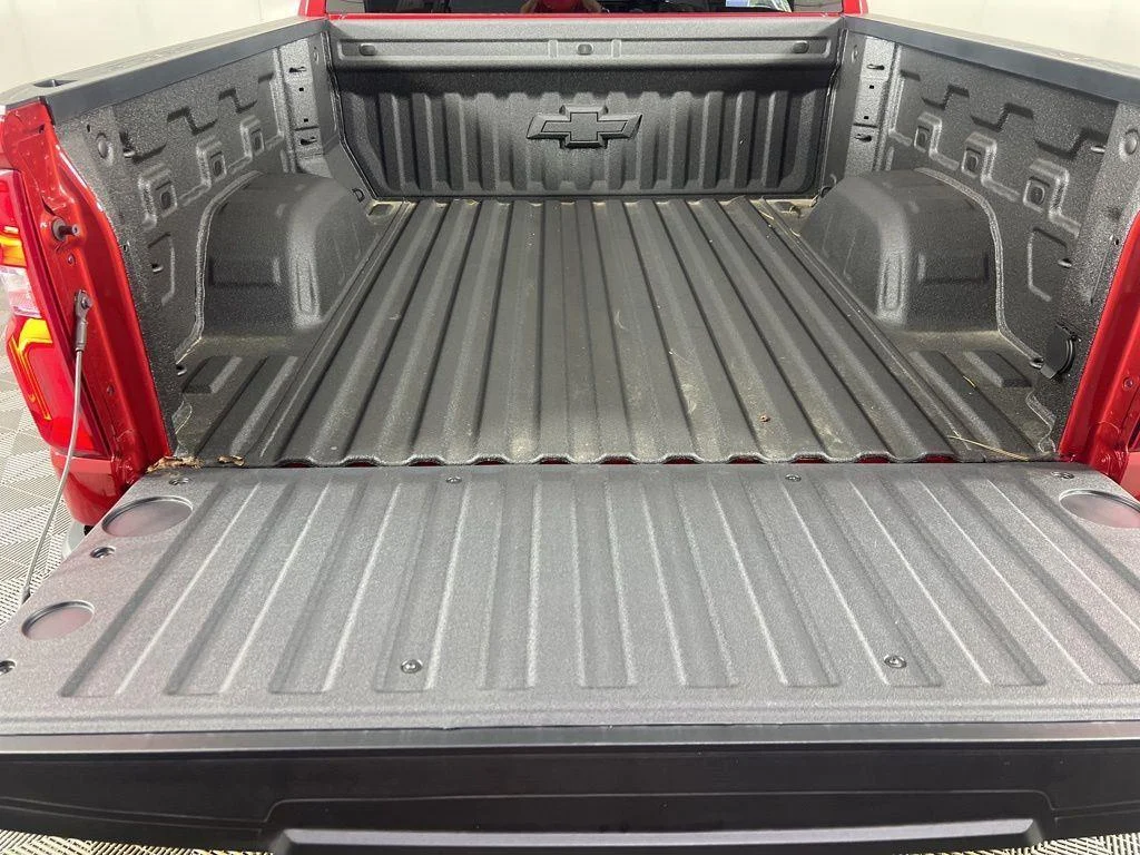 Used 2026 Radiant Red Chevrolet LT Trail Boss image 9