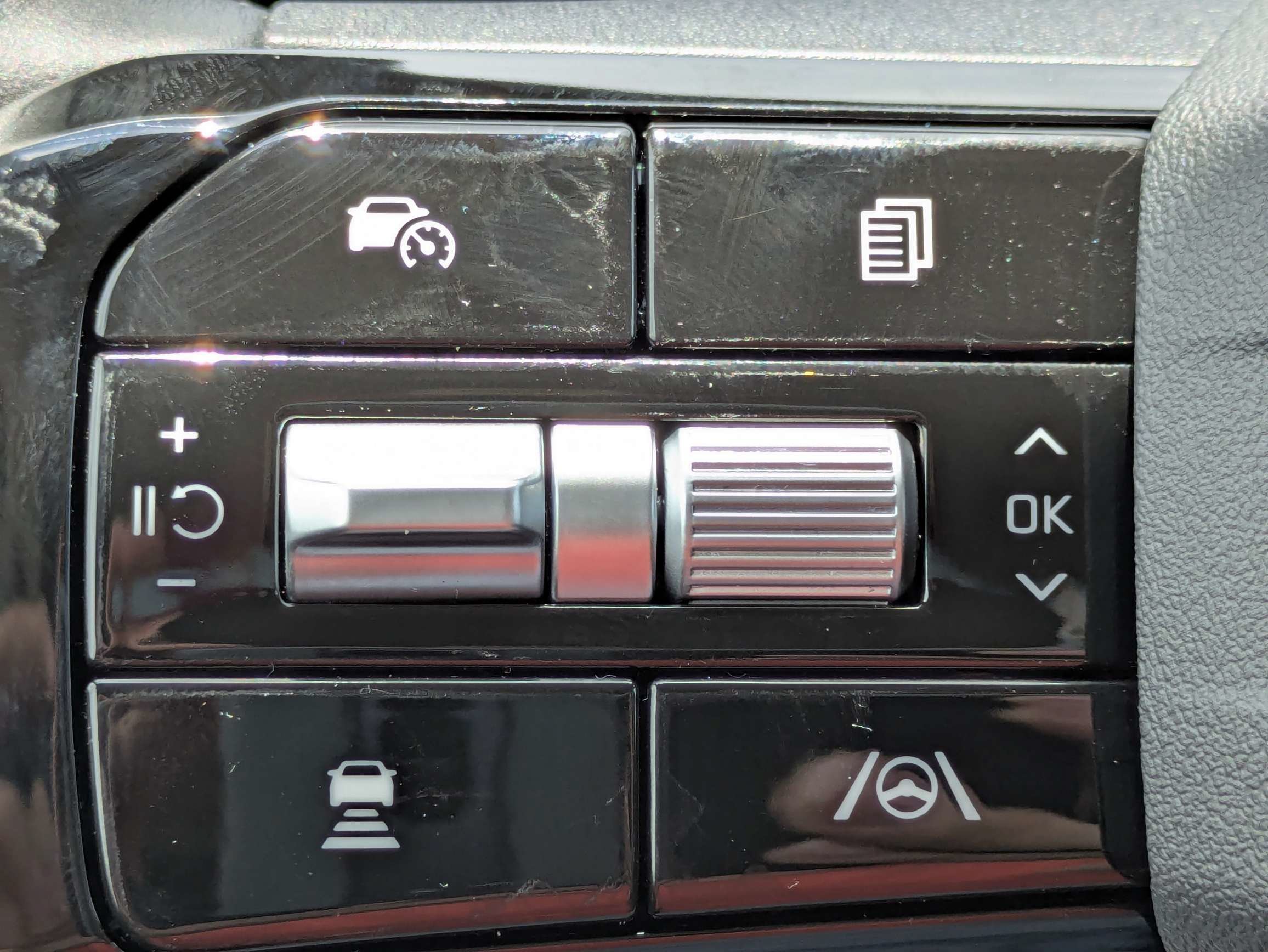 New 2026 Ebony Black Kia LX image 28