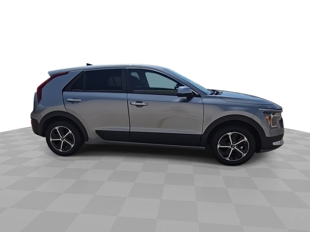 Used 2026 Gray Kia LX image 9