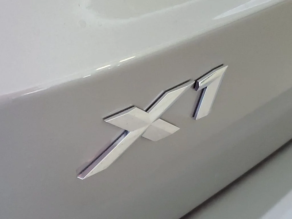 New 2026 Silver BMW xDrive28i image 6
