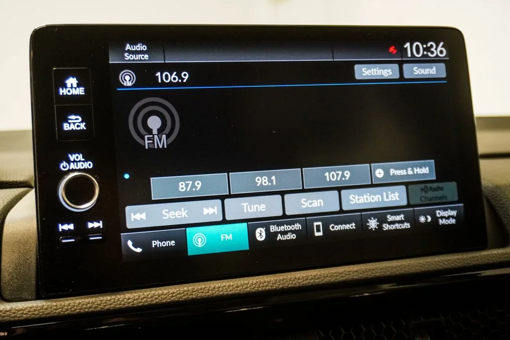 Used 2024 Gray Honda EX-L image 25