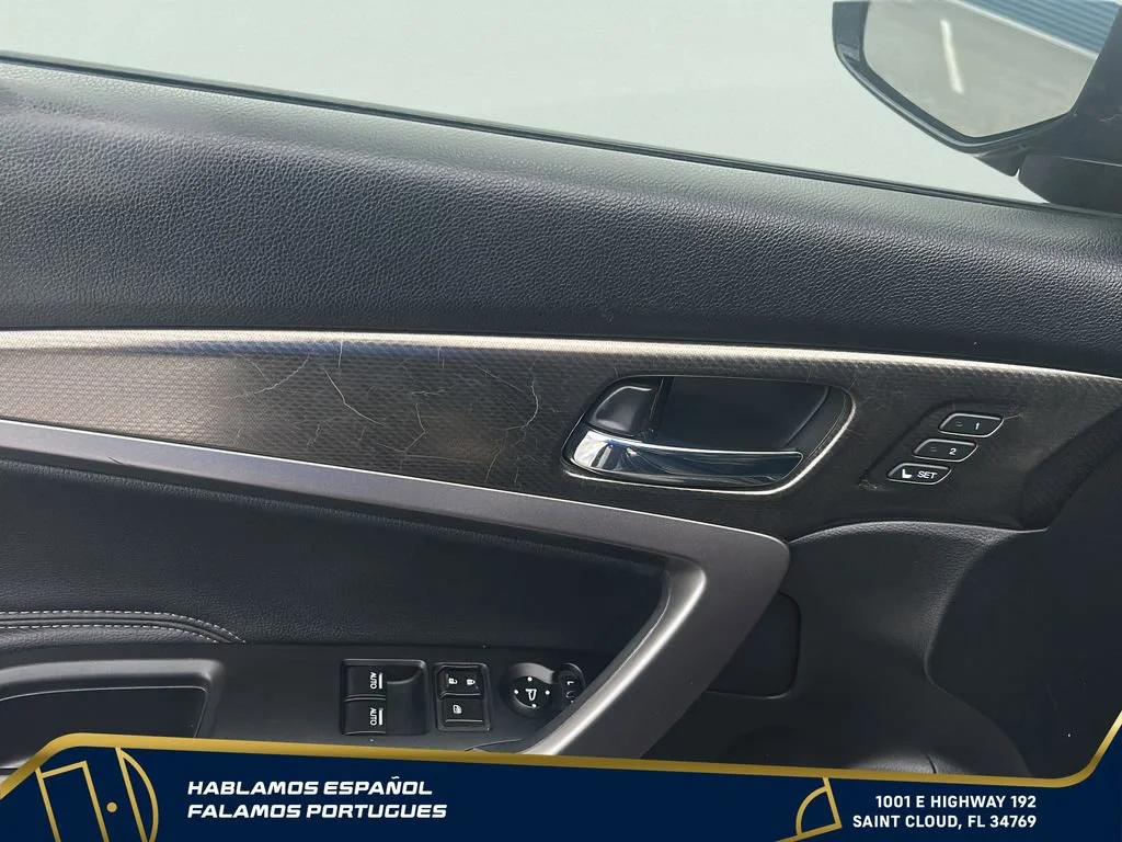 Used 2017 Black Honda EX-L V6 image 11