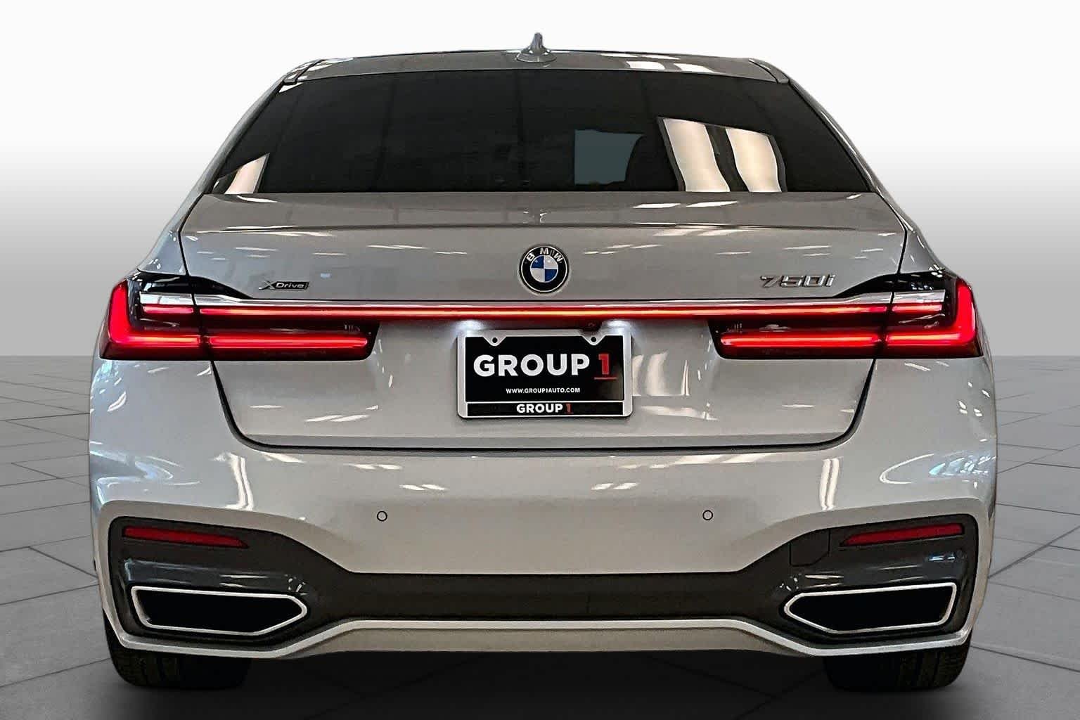 Used 2020 Glacier Silver Metallic BMW 750i xDrive image 4
