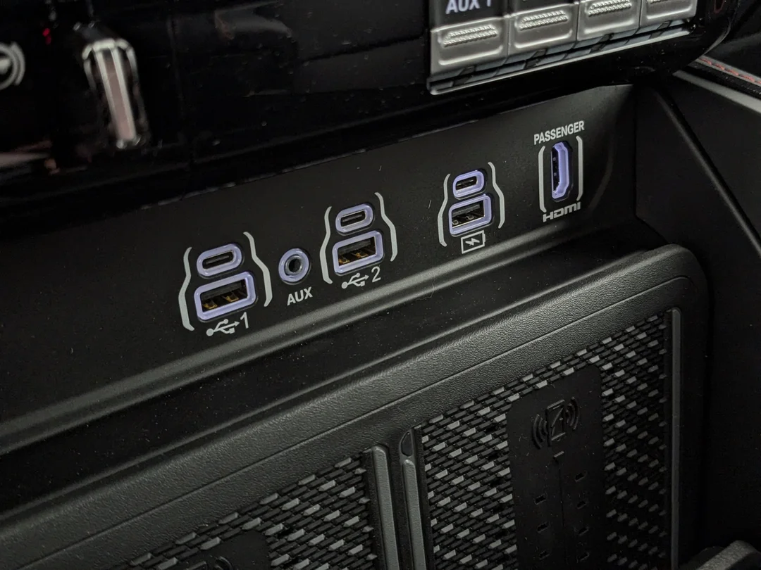New 2026 Black RAM RHO - - Hurricane HO Twin Turbo - 19 Spkr H/K Audio - Ventilated Seats - RHO Lvl 1 Grp & More! image 23