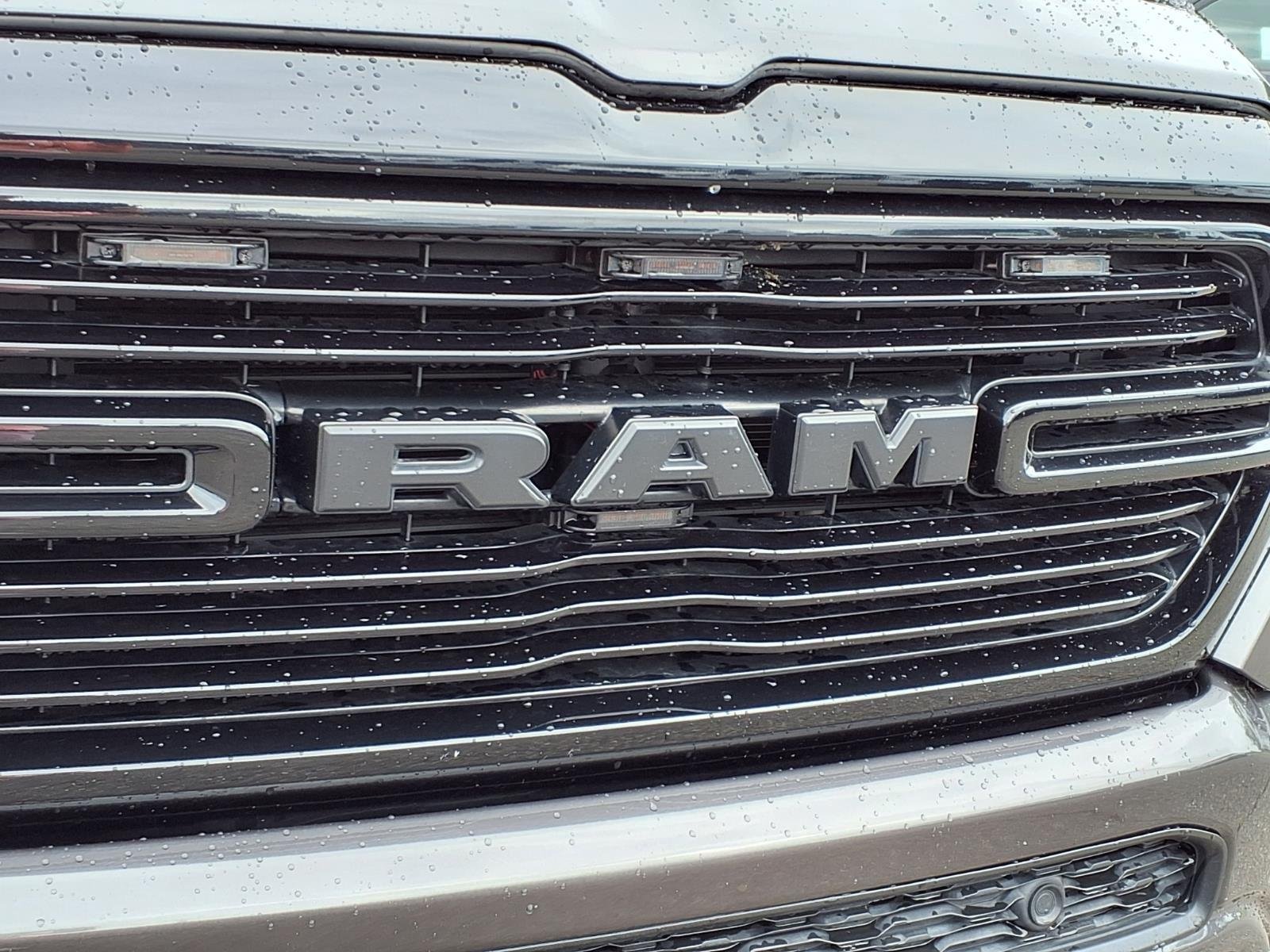 Used 2020 Granite Crystal Metallic Clearcoat Ram Big Horn image 15