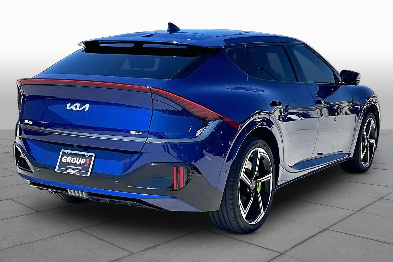 Used 2023 Yacht Blue Kia GT image 12