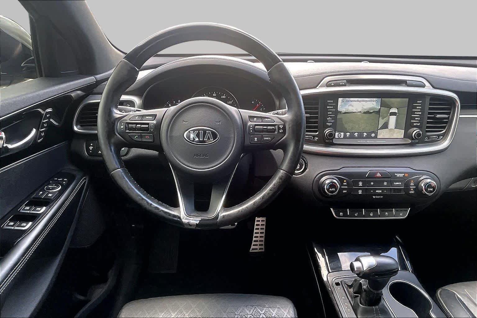 Used 2016 Titanium Silver Kia SXL image 6