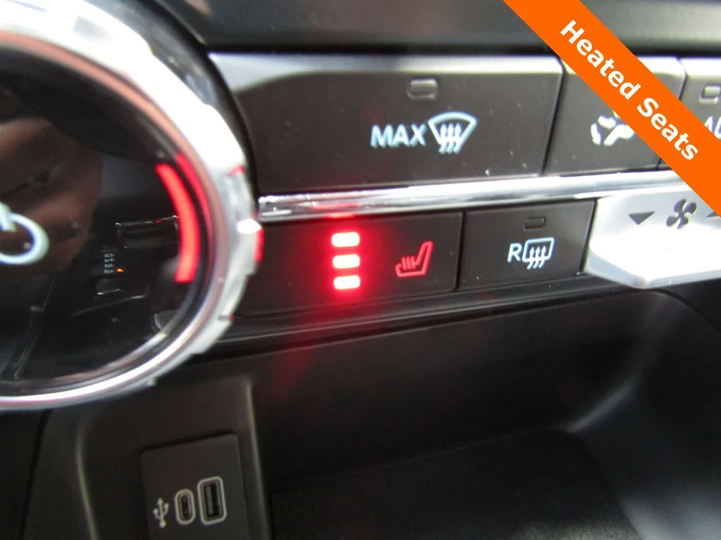 New 2026 Carbonized Gray Metallic Ford XLT image 18