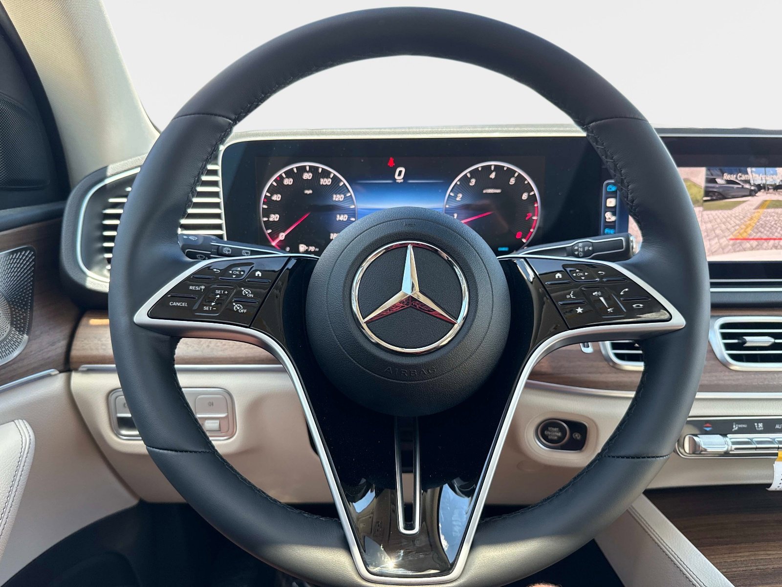 New 2026 Polar White Mercedes-Benz 350 4MATIC® SUV image 28
