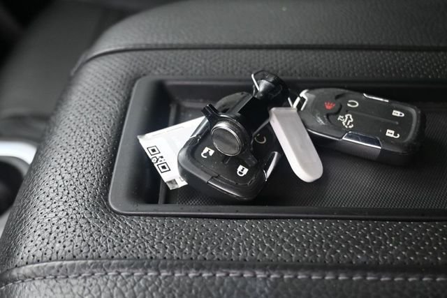 Used 2020 Black GMC Denali image 9