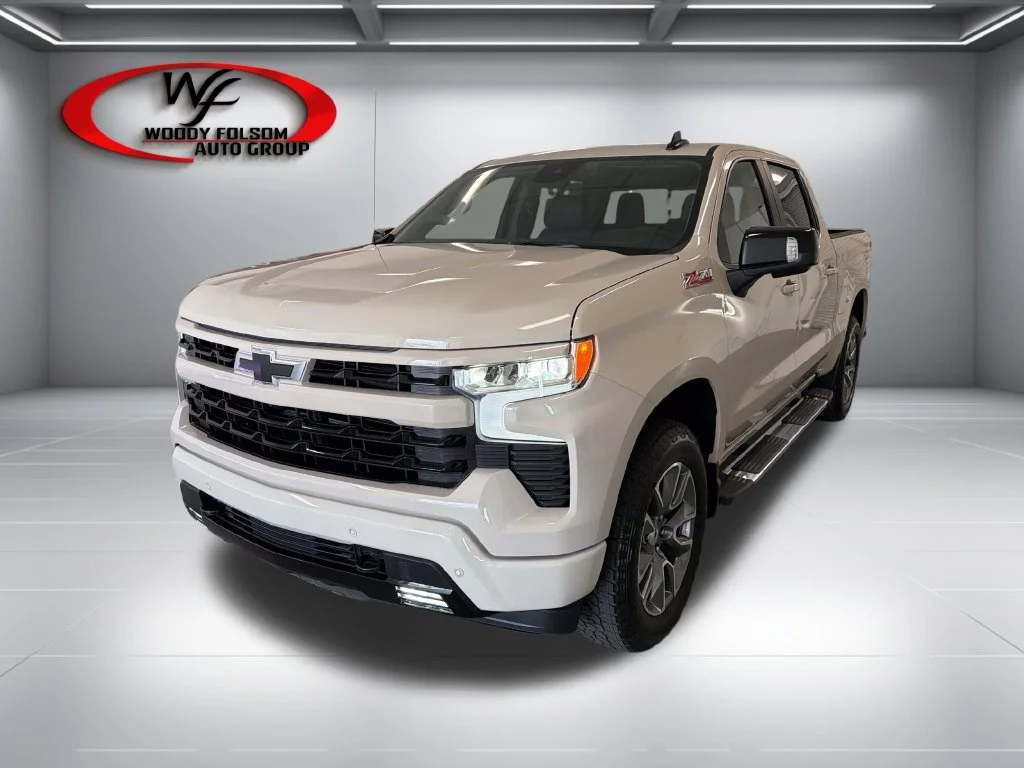 New 2026 White Sands Chevrolet RST image 3
