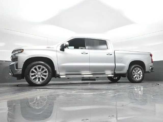 Used 2021 Silver Chevrolet LTZ image 21