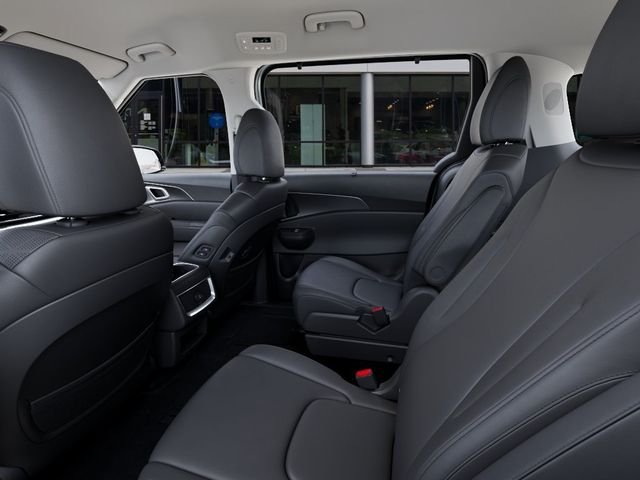 New 2027 Iceberg Green Kia EX image 18