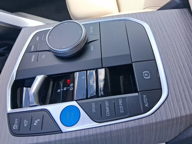 2026 BMW i4 40 - Photo 12