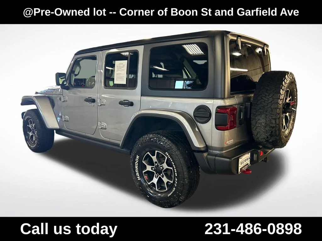 Used 2021 Silver Jeep Unlimited Rubicon image 3