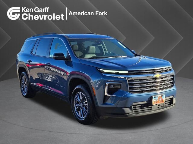 2025 Chevrolet Traverse AWD LT's photo