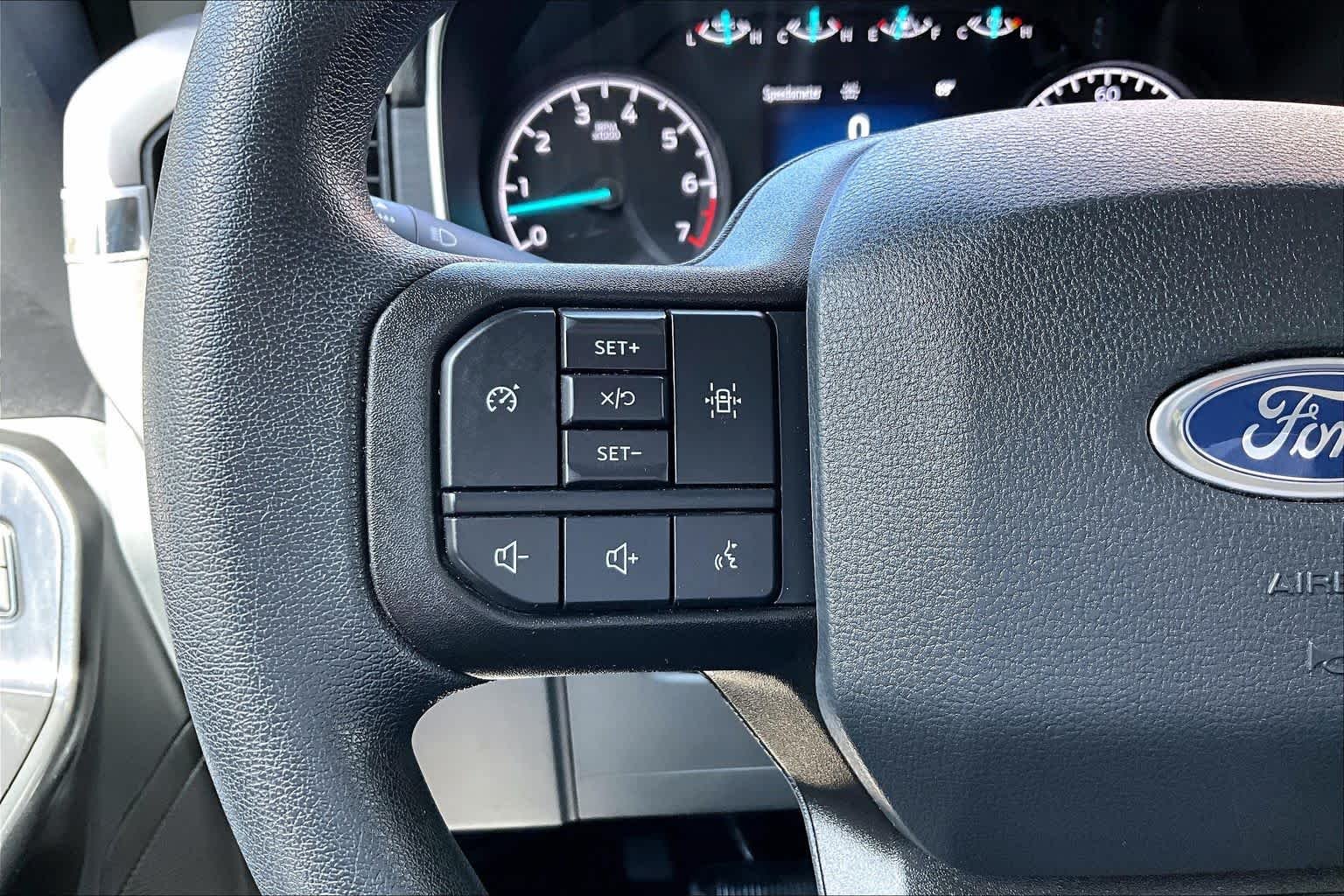 Used 2023 Oxford White Ford XL image 60