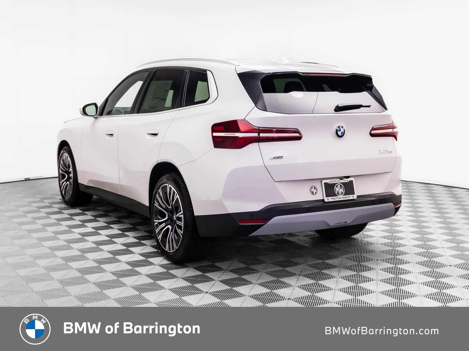 New 2026 Alpine White BMW 30 xDrive image 3