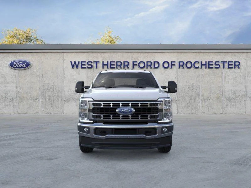 New 2026 Oxford White Ford F-350® XLT image 7