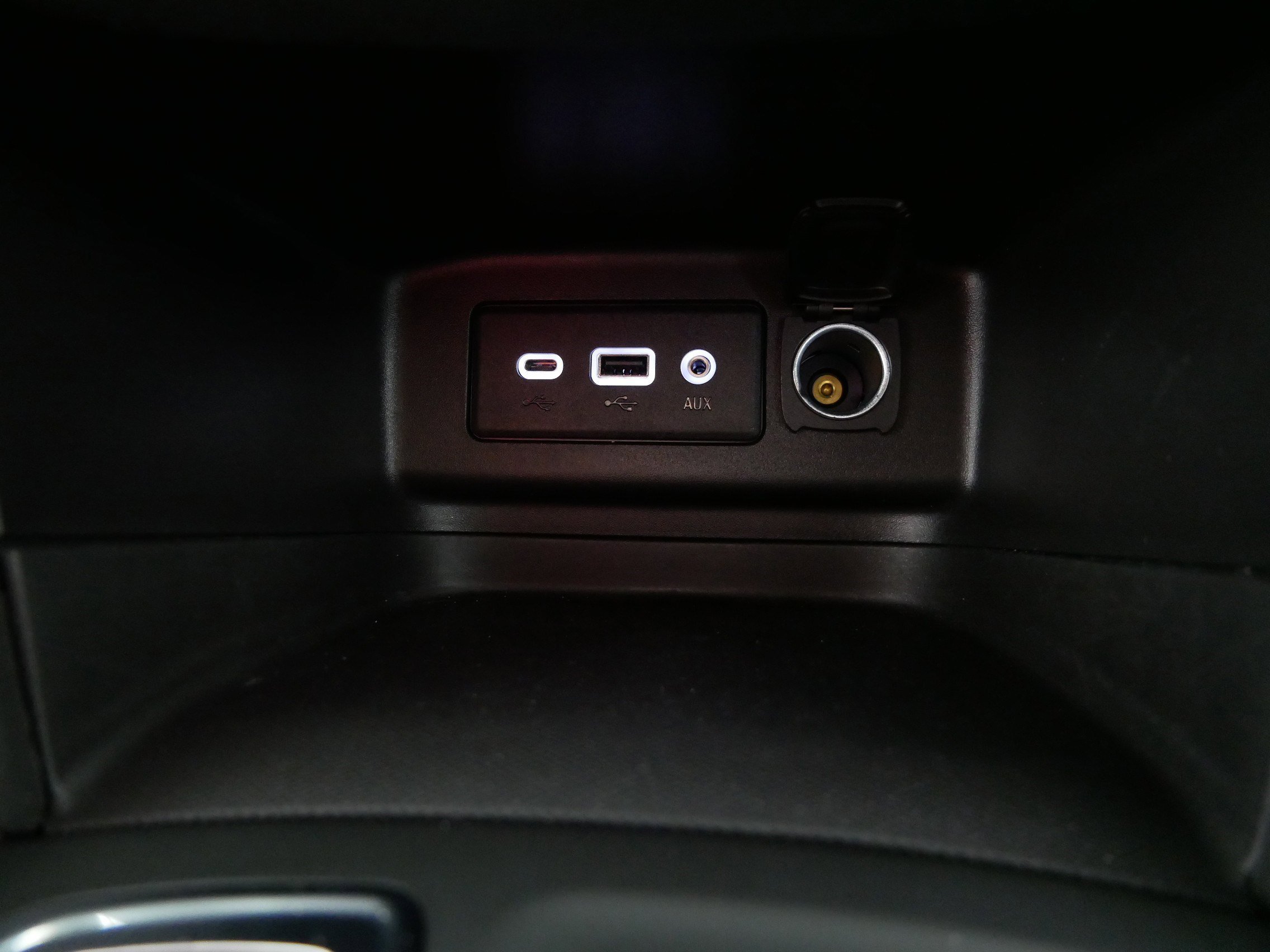 Used 2024 Sterling Gray Metallic Chevrolet LT image 30