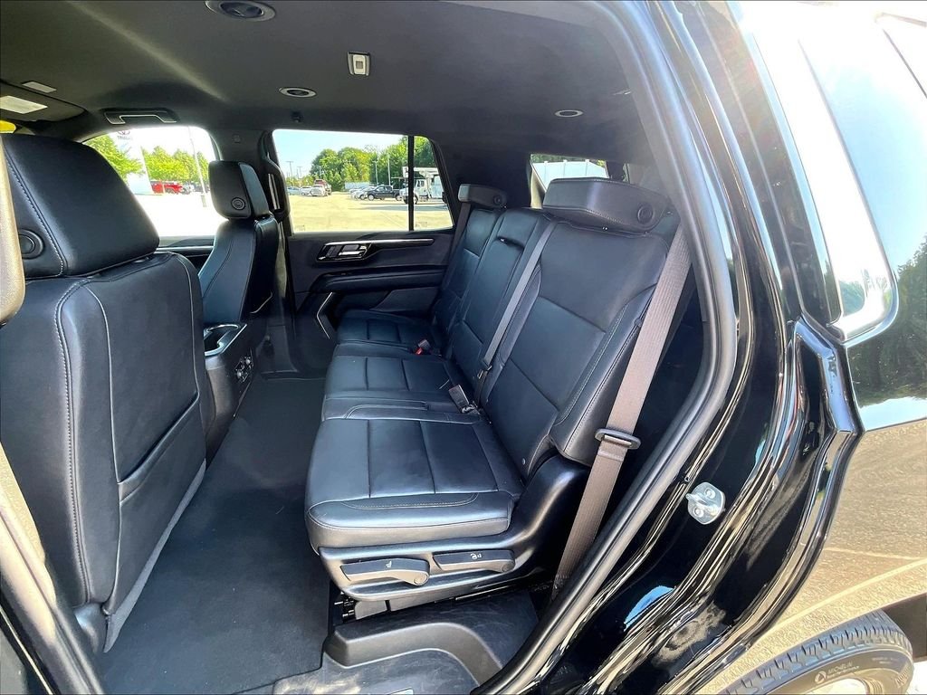 Used 2025 Black Chevrolet LT image 15