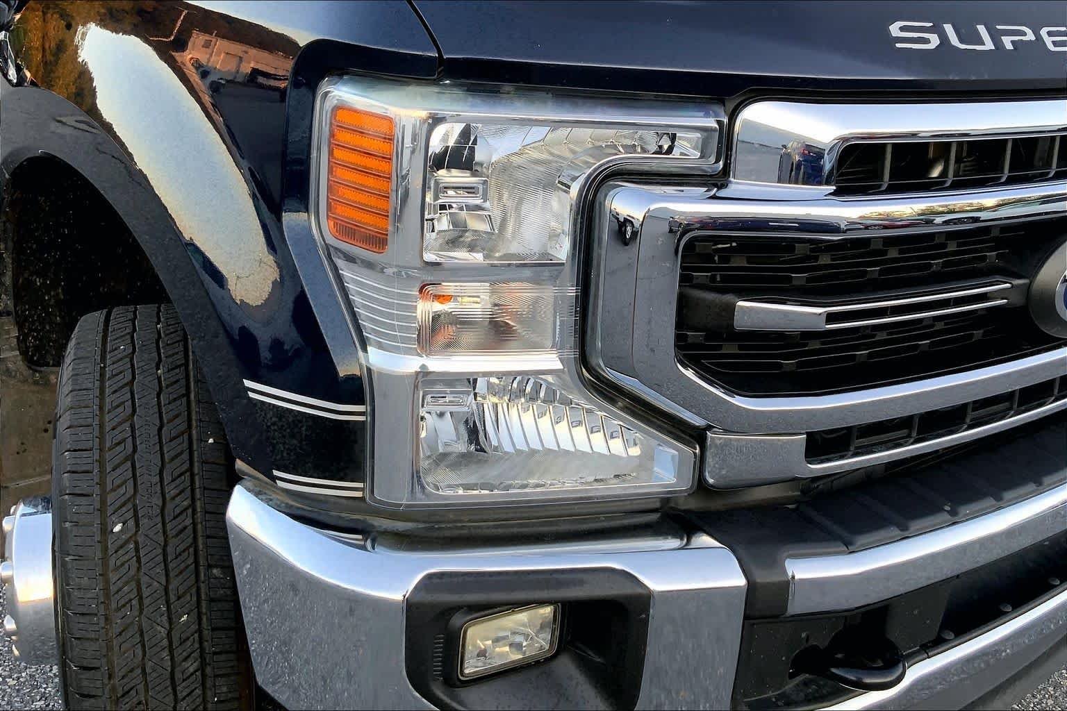 Used 2022 Antimatter Blue Ford LARIAT image 24