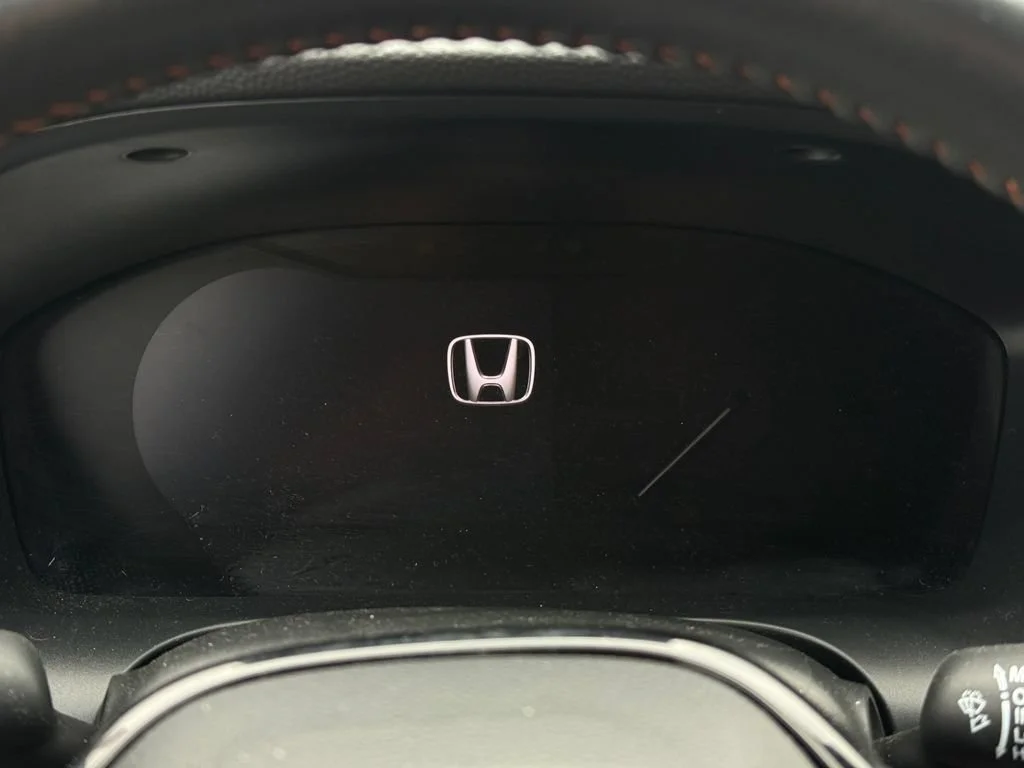Used 2024  Honda Sport image 10