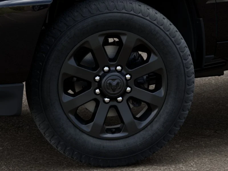 New 2026 Diamond Black Crystal Pearl-Coat Exterior Paint RAM Laramie image 34