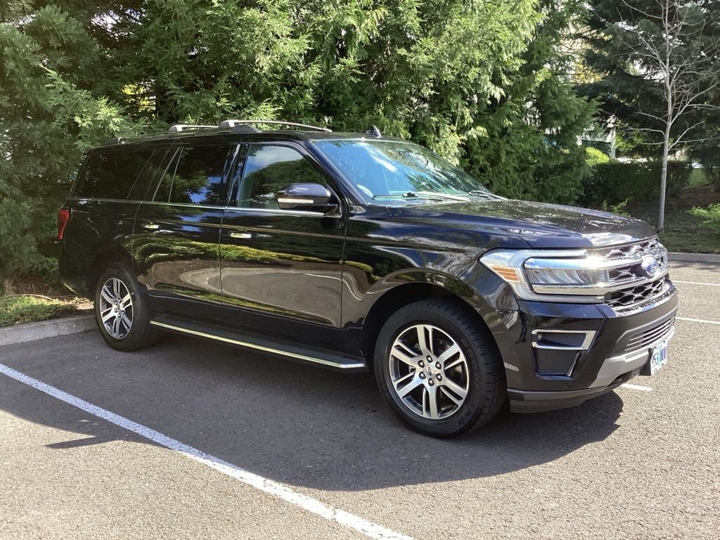 Used 2022 Black Ford Limited image 6