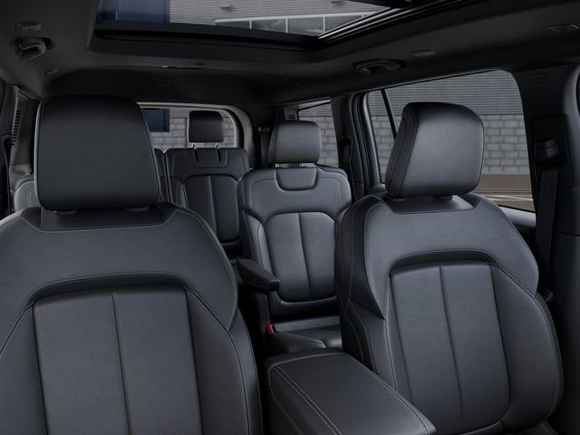 New 2026 Bright White Clear-Coat Exterior Paint Jeep Limited image 26