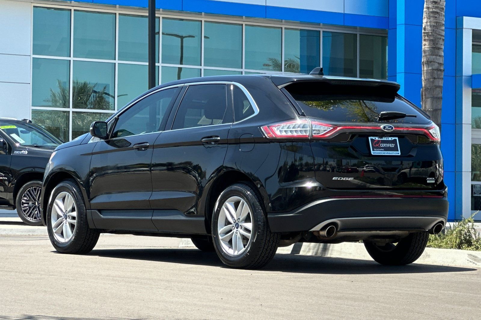 Used 2018 Black Ford SEL image 6