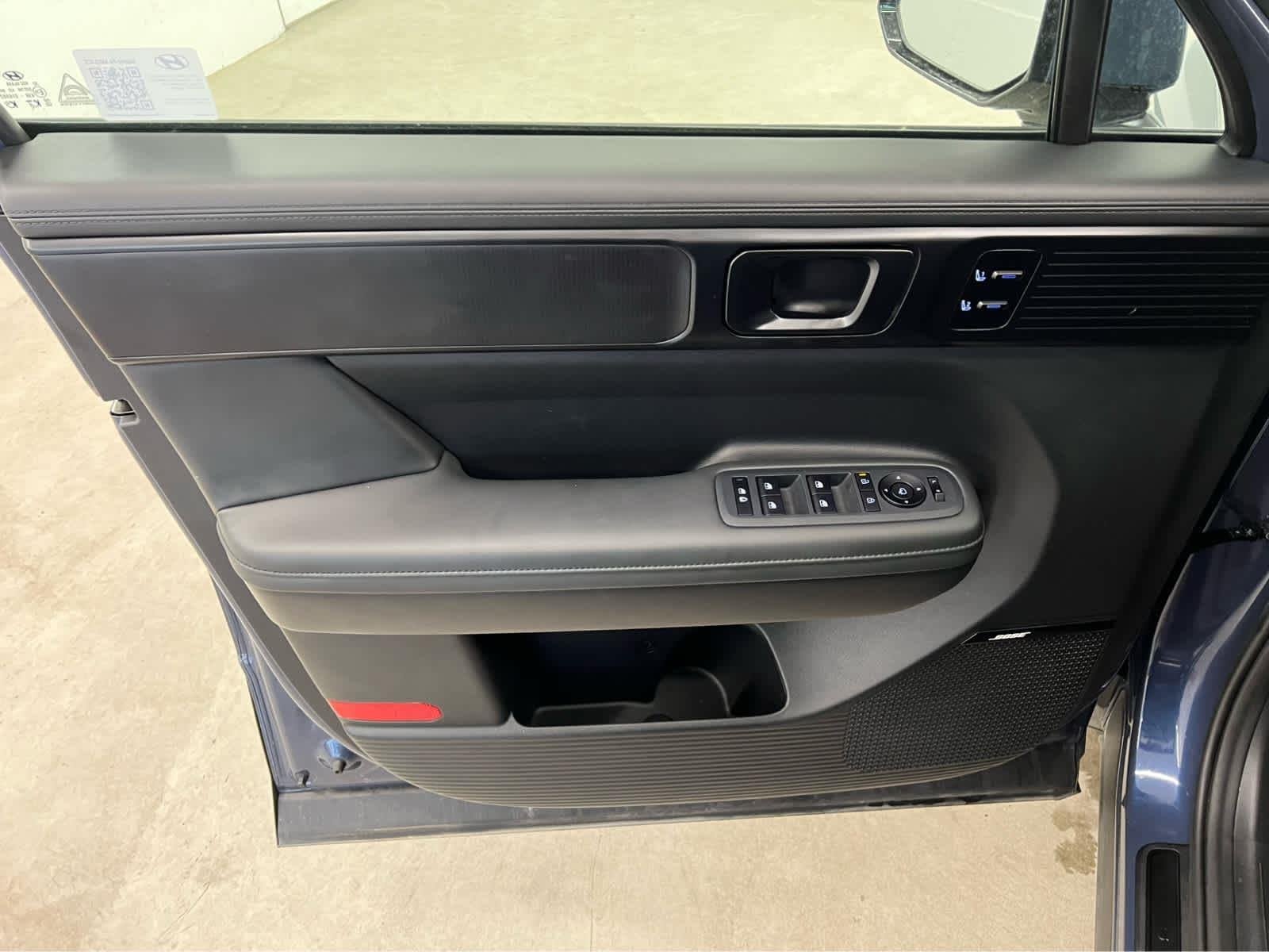 Used 2025 Atlantis Blue Hyundai Calligraphy image 11