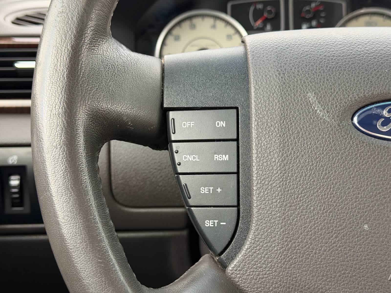 Used 2008 Blue Ford Limited image 11