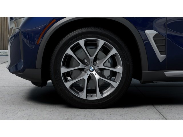 New 2026 Tanzanite Blue II Metallic BMW xDrive40i image 7