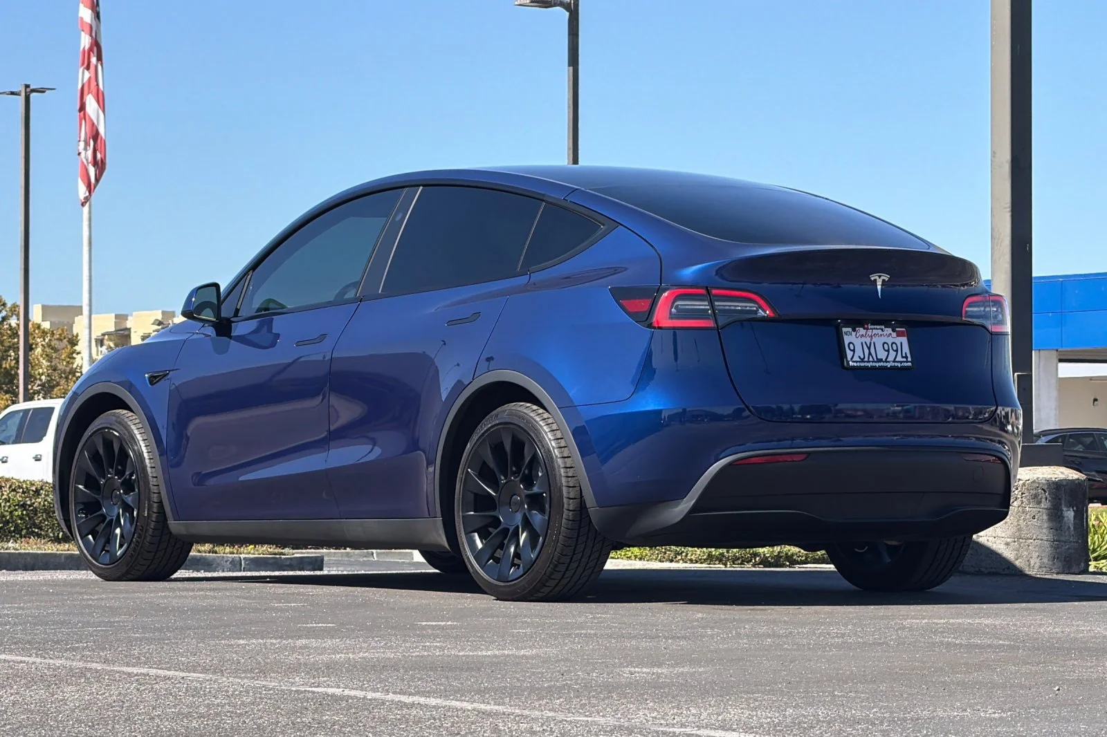 Used 2023 Blue Tesla Long Range image 6