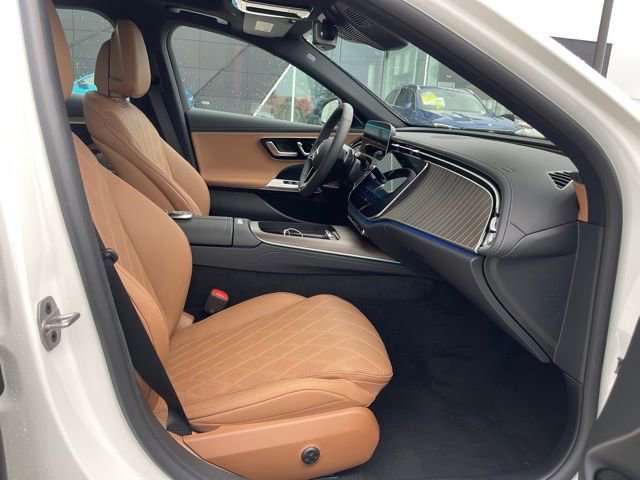2025 Mercedes-Benz E-Class E350 - Photo 50