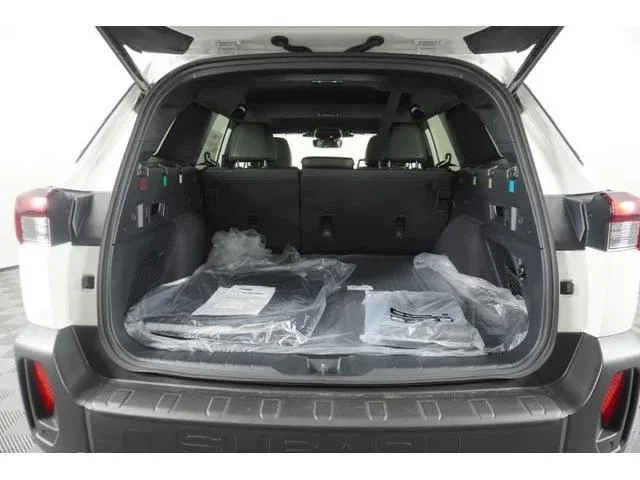 New 2026 CRYSTAL WHITE PEARL Subaru Wilderness image 19
